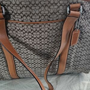 Women's coach hand bag
